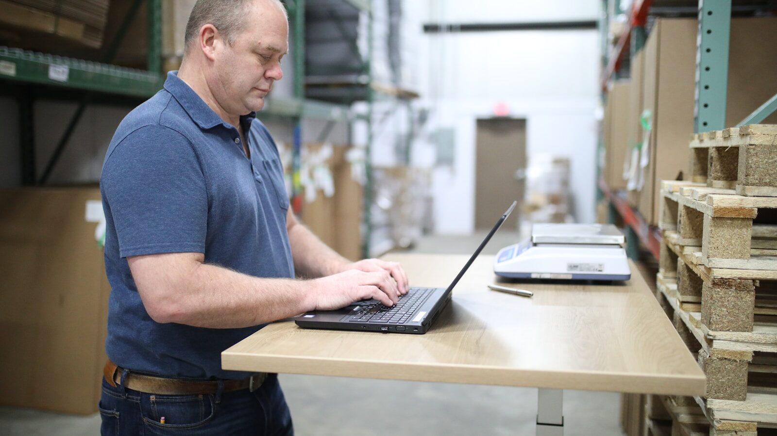 10 Logistics & Shipping Tips Every Small Business Owner Needs to Know