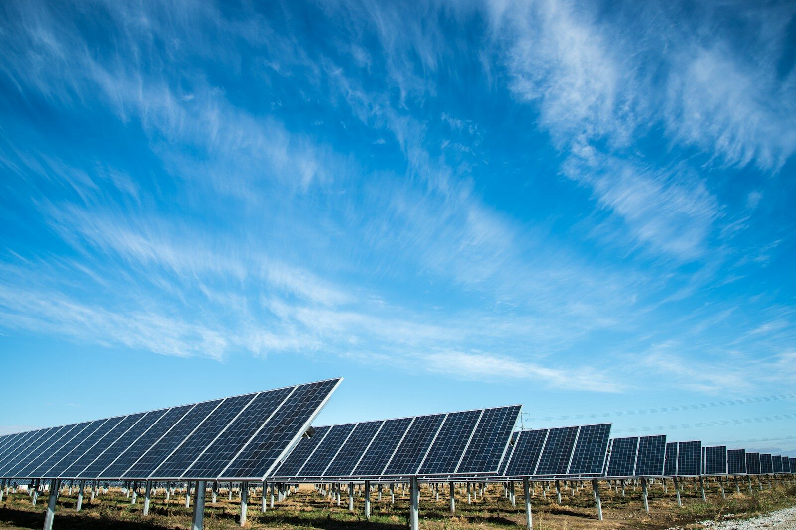 Sourcing top-tier solar components, commercial LED lighting solutions, power supplies, and certified electrical hardware.